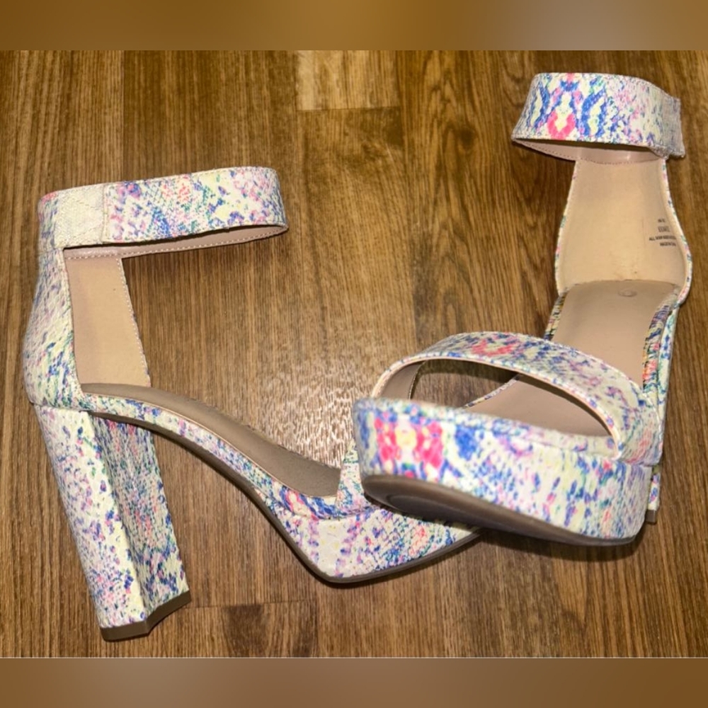 Colorful Splatter Heels - Picture 12 of 14